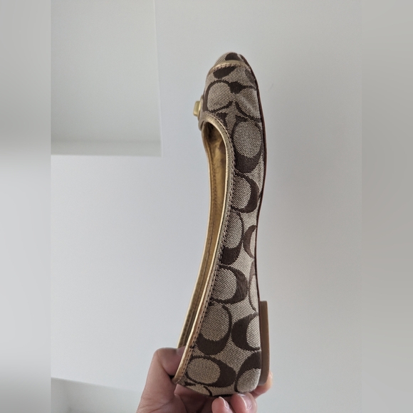 Coach flats sz 6/36 - Picture 4 of 8